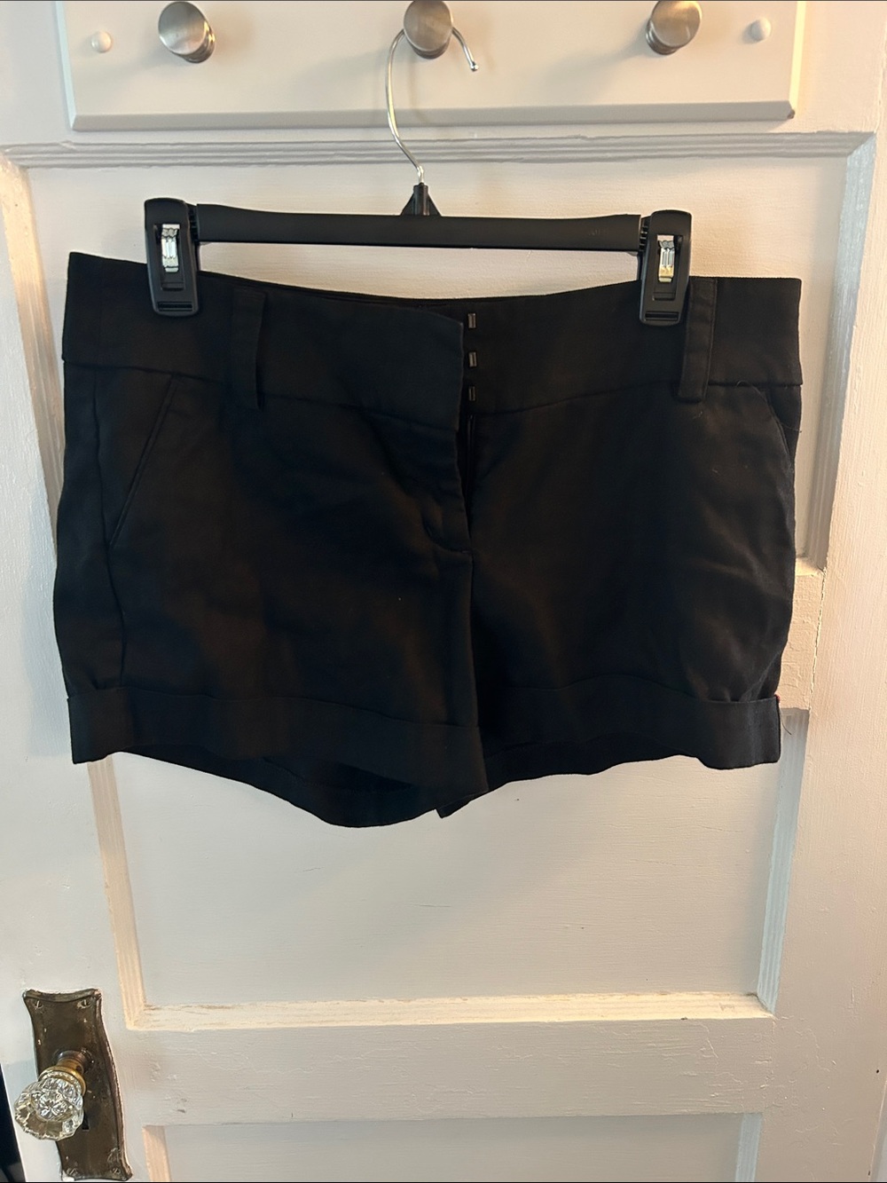 Express Black Women's Cuffed Cargo Shorts